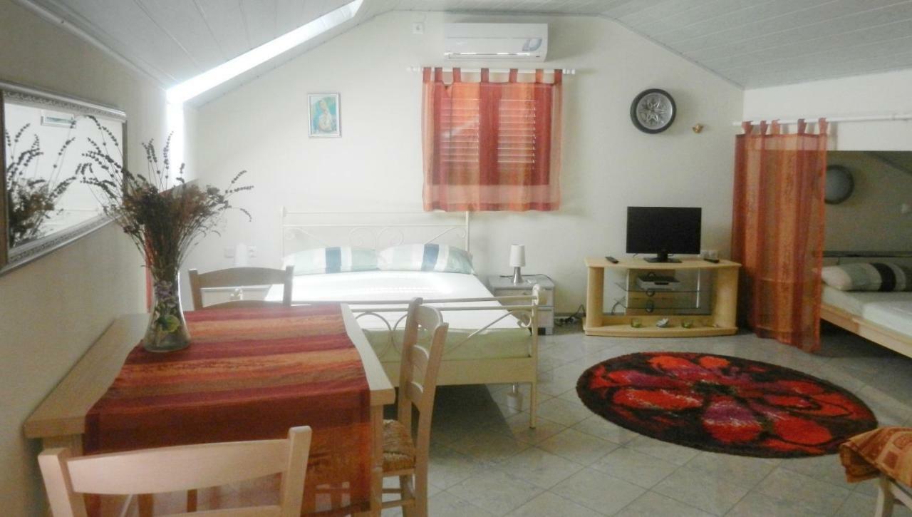 Apartments Jozefina Crikvenica Ngoại thất bức ảnh